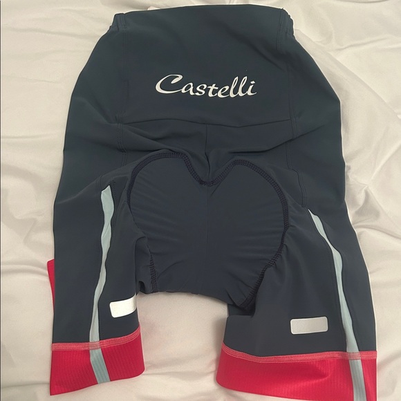 Castelli Women's Velocissima Bike Shorts - Navy and Red - Picture 3 of 3